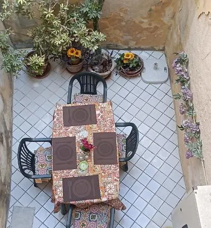 Arthaus-ortigia- 120 Met Apartment