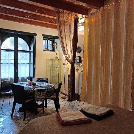 Arthaus-ortigia- 120 Met Appartement Syracuse