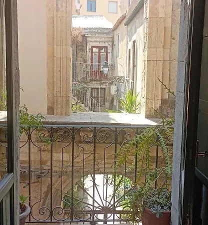 Appartement Arthaus-ortigia- 120 Met Syracuse